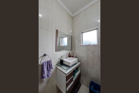 Casa à venda com 161m², 3 quartos e 6 vagas Casa à venda com 161m², 3 quartos e 6 vagasBanheiro