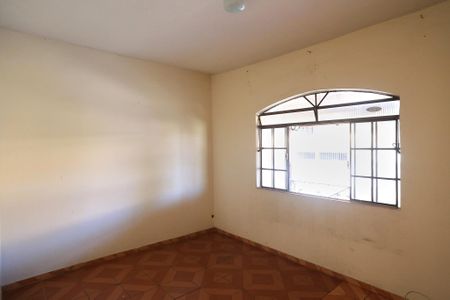 Casa para alugar com 240m², 3 quartos e sem vagaQuarto