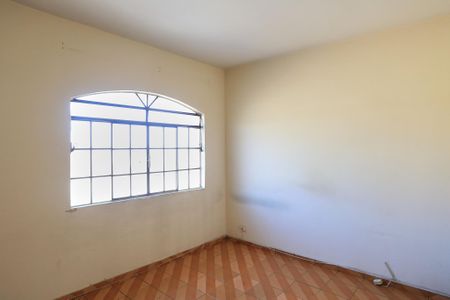 Quarto 1 de casa para alugar com 3 quartos, 240m² em Penha, Belo Horizonte