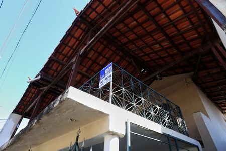 Casa para alugar com 240m², 3 quartos e sem vagaFachada com Plaquinha