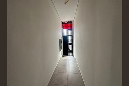 Entrada de casa para alugar com 3 quartos, 85m² em Jardim Silveira, Barueri