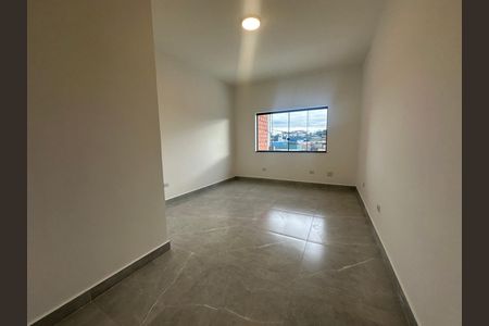 Casa para alugar com 3 quartos, 85m² em Jardim Silveira, Barueri