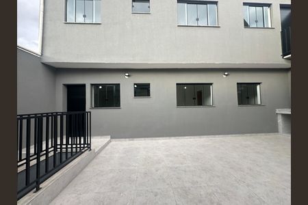 Casa para alugar com 45m², 1 quarto e sem vaga Casa para alugar com 45m², 1 quarto e sem vagaQuintal