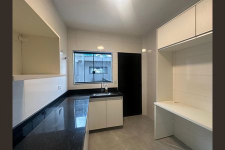 Casa para alugar com 45m², 1 quarto e sem vaga Casa para alugar com 45m², 1 quarto e sem vagaCozinha