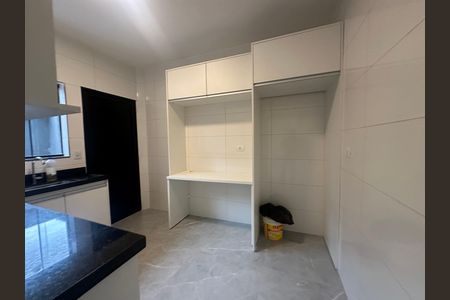 Casa para alugar com 45m², 1 quarto e sem vaga Casa para alugar com 45m², 1 quarto e sem vagaCozinha