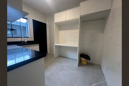 Casa para alugar com 45m², 1 quarto e sem vaga Casa para alugar com 45m², 1 quarto e sem vagaCozinha