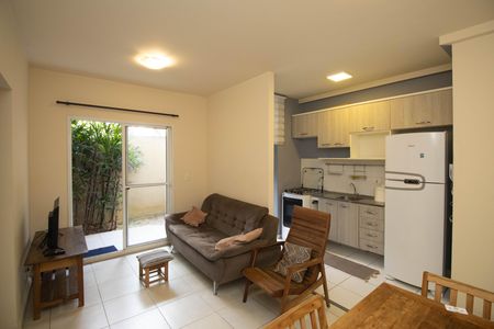 Sala de apartamento para alugar com 2 quartos, 58m² em Gopouva, Guarulhos