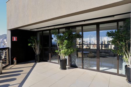 Apartamento para alugar com 69m², 2 quartos e 1 vaga Apartamento para alugar com 69m², 2 quartos e 1 vagaÁrea comum - Salão de festas