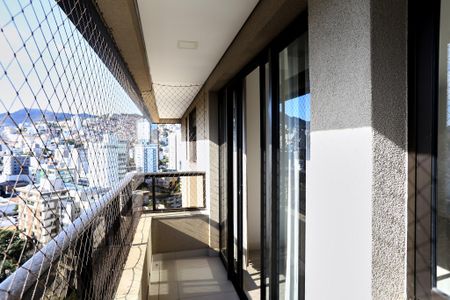 Apartamento para alugar com 69m², 2 quartos e 1 vaga Apartamento para alugar com 69m², 2 quartos e 1 vagaVaranda da Sala