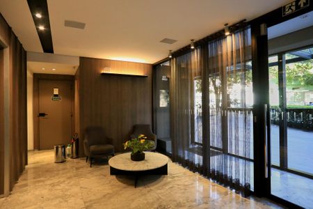 Apartamento para alugar com 69m², 2 quartos e 1 vaga Apartamento para alugar com 69m², 2 quartos e 1 vagaHall