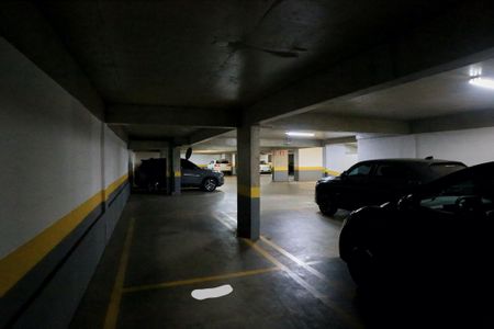 Apartamento para alugar com 69m², 2 quartos e 1 vaga Apartamento para alugar com 69m², 2 quartos e 1 vagaGaragem