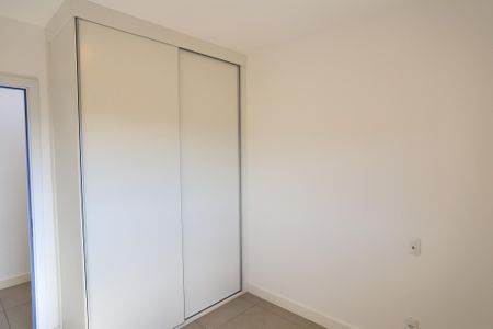 Apartamento para alugar com 69m², 2 quartos e 1 vaga Apartamento para alugar com 69m², 2 quartos e 1 vagaQuarto