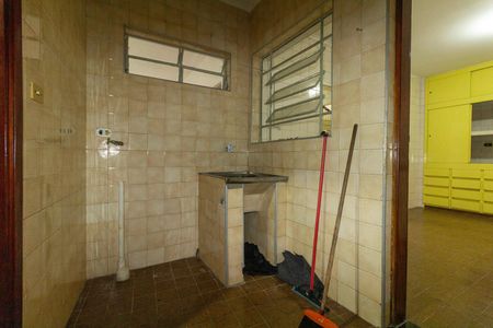 Área de Serviço de casa para alugar com 3 quartos, 200m² em Jardim Alto Pedroso, São Paulo