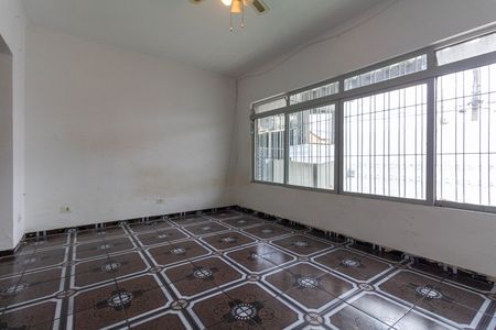 Casa para alugar com 200m², 3 quartos e 2 vagasSala