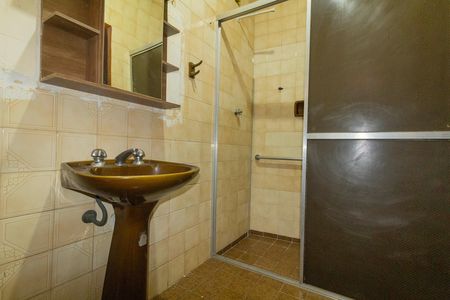 Casa para alugar com 200m², 3 quartos e 2 vagasBanheiro 1