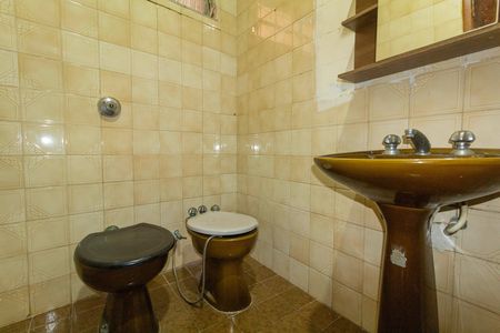 Banheiro 1 de casa para alugar com 3 quartos, 200m² em Jardim Alto Pedroso, São Paulo