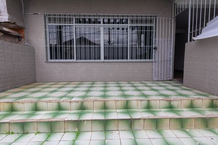 Quintal de casa para alugar com 3 quartos, 200m² em Jardim Alto Pedroso, São Paulo