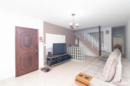 Casa para alugar com 157m², 3 quartos e 1 vagaSala