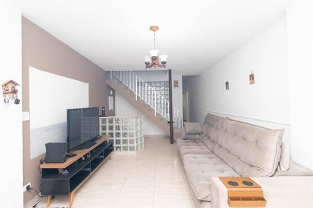 Casa para alugar com 157m², 3 quartos e 1 vagaSala
