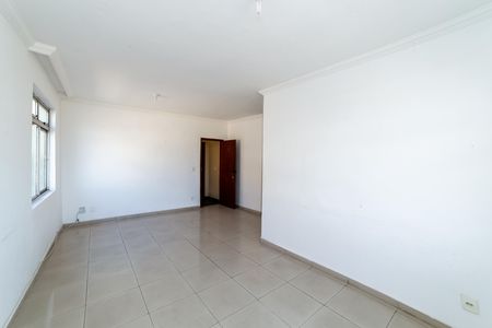Apartamento para alugar com 100m², 2 quartos e sem vaga Apartamento para alugar com 100m², 2 quartos e sem vagaSala