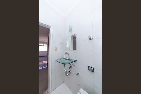 Apartamento para alugar com 100m², 2 quartos e sem vaga Apartamento para alugar com 100m², 2 quartos e sem vagaBanheiro Social