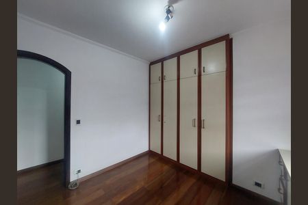 Casa para alugar com 202m², 3 quartos e 2 vagas Casa para alugar com 202m², 3 quartos e 2 vagasQuarto 2