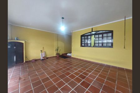Casa para alugar com 202m², 3 quartos e 2 vagas Casa para alugar com 202m², 3 quartos e 2 vagasGaragem