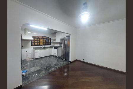Casa para alugar com 202m², 3 quartos e 2 vagas Casa para alugar com 202m², 3 quartos e 2 vagasCozinha