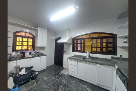 Casa para alugar com 202m², 3 quartos e 2 vagas Casa para alugar com 202m², 3 quartos e 2 vagasCozinha