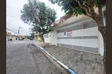 Casa para alugar com 202m², 3 quartos e 2 vagas Casa para alugar com 202m², 3 quartos e 2 vagasFachada - Plaquinha instalada