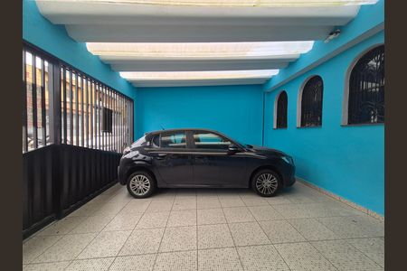 Garagem de casa à venda com 3 quartos, 149m² em Vila Mazzei, Santo André