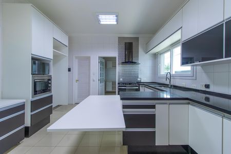 Cozinha de casa de condomínio para alugar com 4 quartos, 600m² em Caiapia, Cotia