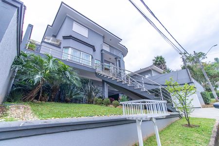 Casa de condomínio para alugar com 600m², 4 quartos e 5 vagasFachada