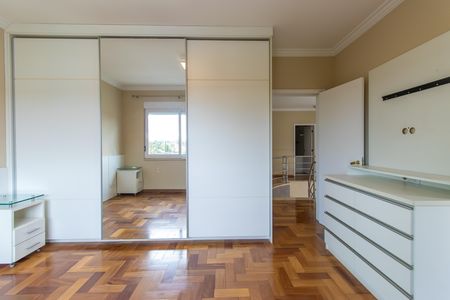 Casa de condomínio para alugar com 600m², 4 quartos e 5 vagasQuarto 4 - Suíte master