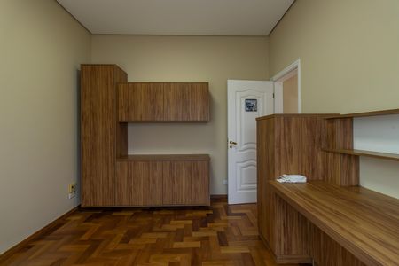 Escritorio de casa de condomínio para alugar com 4 quartos, 600m² em Caiapia, Cotia