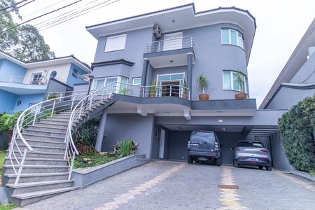 Casa de condomínio para alugar com 600m², 4 quartos e 5 vagasFachada