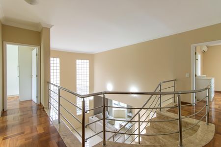 Casa de condomínio para alugar com 600m², 4 quartos e 5 vagasAndar superior