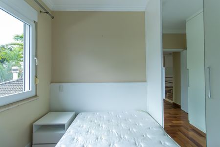Casa de condomínio para alugar com 600m², 4 quartos e 5 vagasQuarto 1