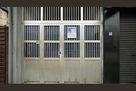 Placa de casa à venda com 4 quartos, 205m² em Vila Guaraciaba, Santo André