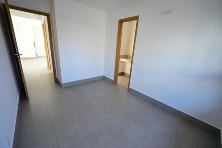 Apartamento para alugar com 100m², 3 quartos e 2 vagas