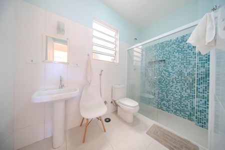 Apartamento para alugar com 73m², 2 quartos e sem vaga Apartamento para alugar com 73m², 2 quartos e sem vagaBanheiro