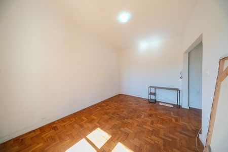 Apartamento para alugar com 73m², 2 quartos e sem vaga Apartamento para alugar com 73m², 2 quartos e sem vagaSala