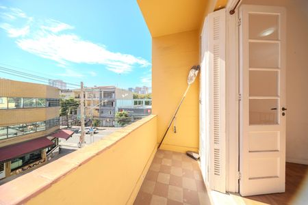 Apartamento para alugar com 73m², 2 quartos e sem vaga Apartamento para alugar com 73m², 2 quartos e sem vagaSacada