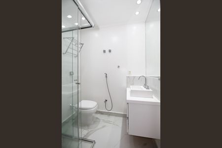 Apartamento para alugar com 165m², 3 quartos e 3 vagas Apartamento para alugar com 165m², 3 quartos e 3 vagasBanheiro da Suíte 2