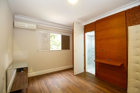 Apartamento para alugar com 165m², 3 quartos e 3 vagas Apartamento para alugar com 165m², 3 quartos e 3 vagasSuíte 3