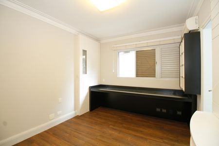 Apartamento para alugar com 165m², 3 quartos e 3 vagas Apartamento para alugar com 165m², 3 quartos e 3 vagasSuíte 1