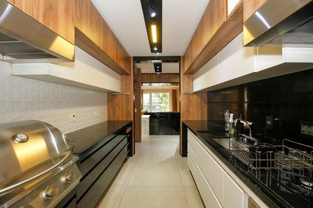 Apartamento para alugar com 165m², 3 quartos e 3 vagas Apartamento para alugar com 165m², 3 quartos e 3 vagasCozinha 1