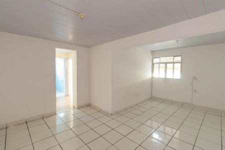 Sala de apartamento para alugar com 2 quartos, 50m² em Brasilândia, São Gonçalo
