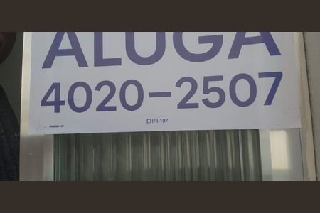 Placa de apartamento para alugar com 2 quartos, 50m² em Brasilândia, São Gonçalo