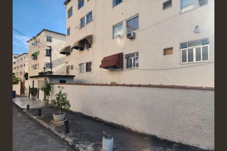 Fachada de apartamento para alugar com 2 quartos, 50m² em Brasilândia, São Gonçalo